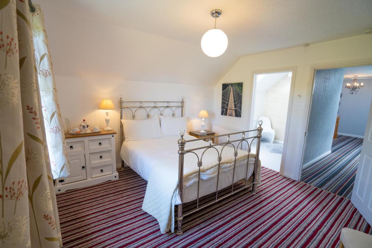 Rest A While Bed & Breakfast Bushmills Exterior photo