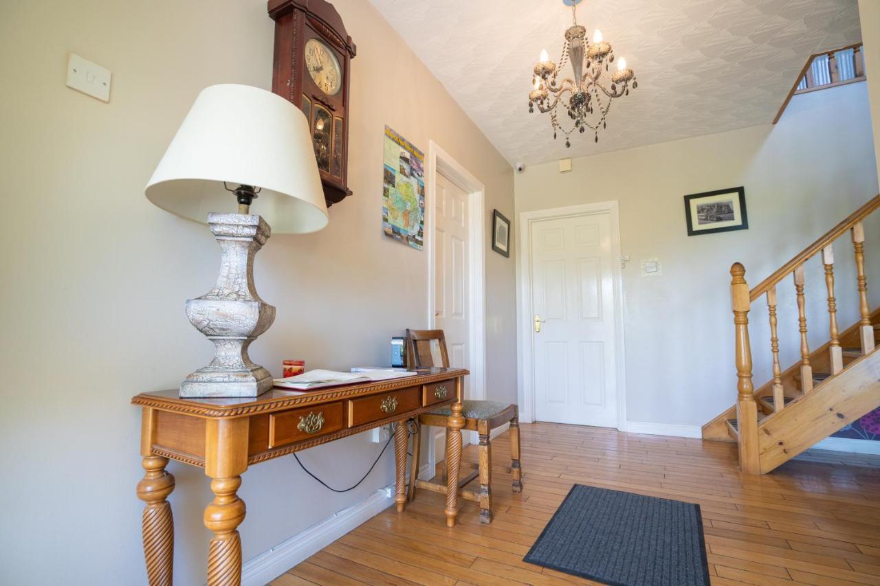 Rest A While Bed & Breakfast Bushmills Exterior photo